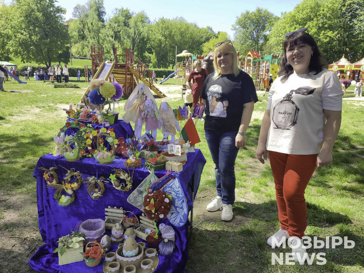 Мозырь встречает Первомай. Наш большой репортаж с места событий | Видео -  Жыцце Палесся