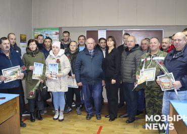 Лучших механизаторов по итогам осенне-полевых работ отметили на Мозырщине